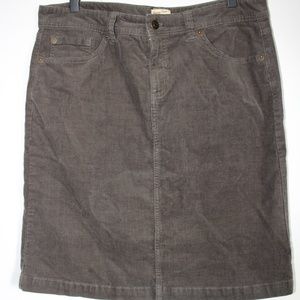 Bass denim green corduroy skirt - size 10